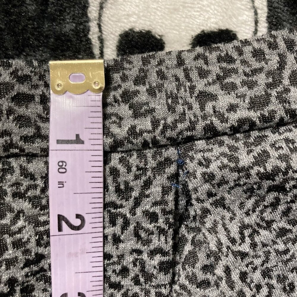 DYNAMITE Grey black leopard print full pleated mini skater skirt ~ SMALL MEDIUM - Picture 11 of 11